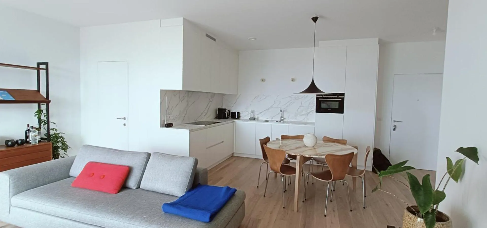Central Park Tower Sea View Residence With Pool And Gym Ostend