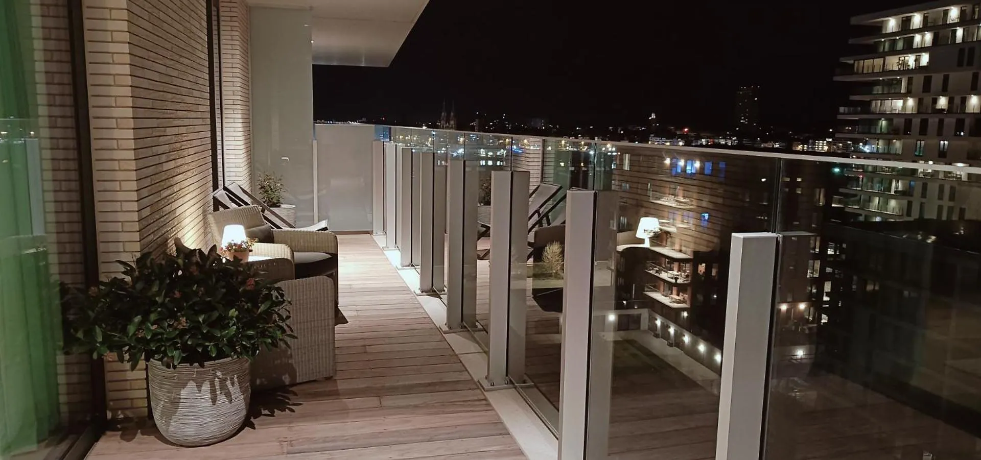 Apartment Central Park Tower Sea View Residence With Pool And Gym Ostende